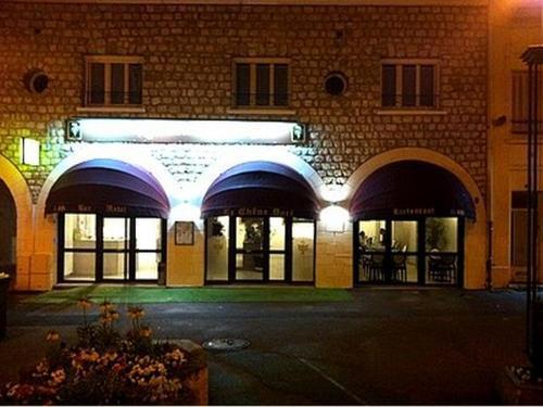 Logis Le Chene Dore La Loupe Екстер'єр фото